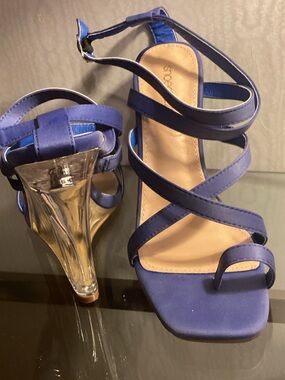 Shoe Dazzle Royal Blue Strappy Clear-Heel Sandals SZ 9.